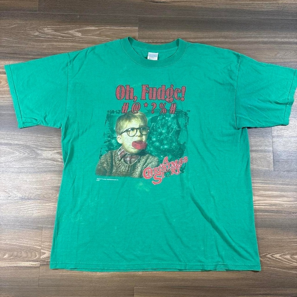 A Christmas story graphic t shirt size XL